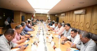محافظ قنا يتابع آخر المستجدات لإستقبال العام الدراسي الجديد