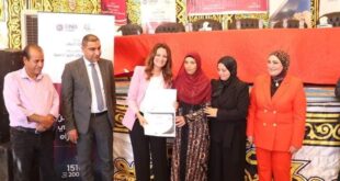 هند عبدالحليم نائب المحافظ لشئون تنمية المجتمع وخدمة البيئة