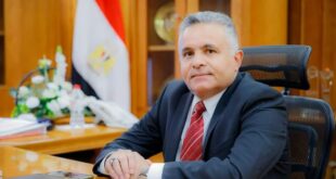 أشرف حنيجل رئيس جامعة السويس