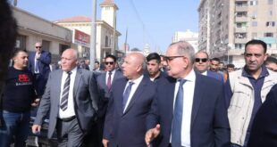 وزير النقل والمواصلات زيارة سريعة لكفر الشيخ