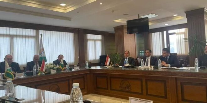فى لقاء معالى الوزير اللواء احمد راشد محافظ الجيزة لحل الخدمات لمركز البدرشين والعياط